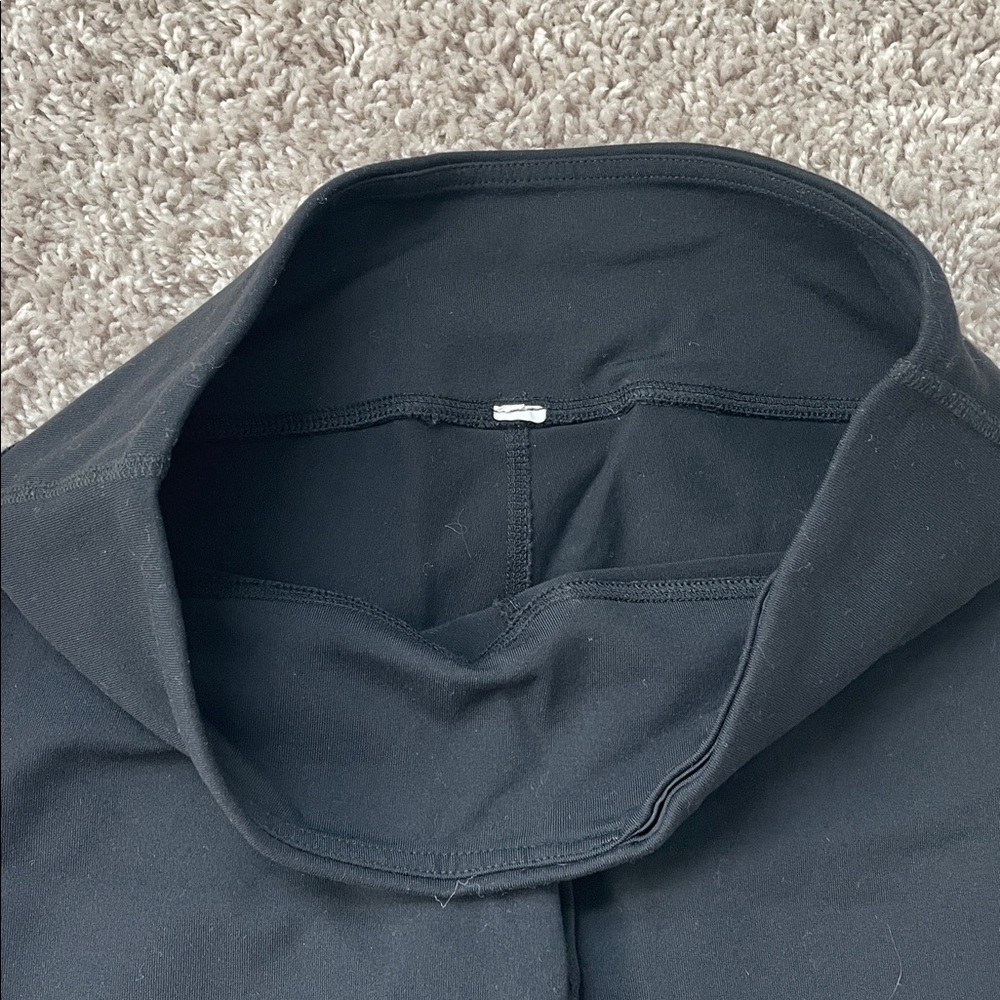 Alo crop leggings - Picture 4 of 8